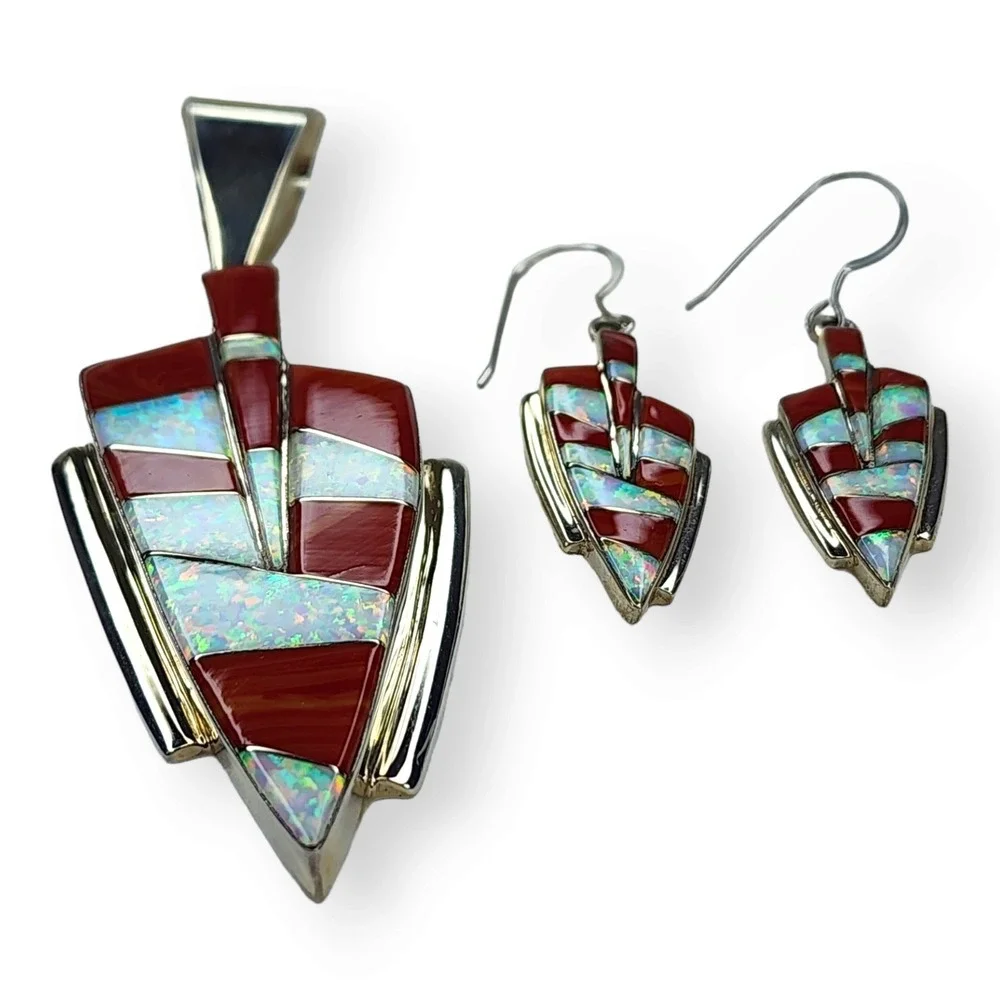 Southwestern Sterling Silver 925 Synthetic Opal Spiny Oyster Pendant Earring Set
